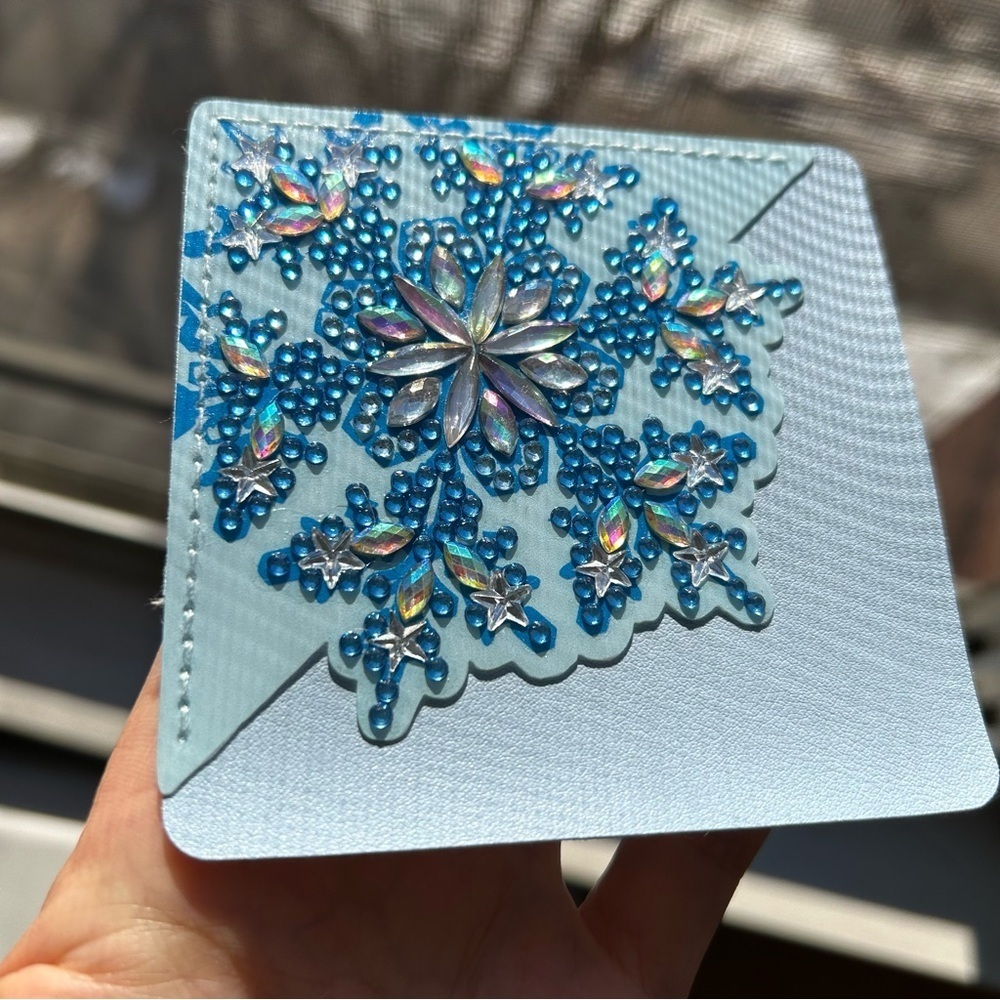 Diamond Art SNOWFLAKE 03 Corner Bookmark, Blue, White, Sparkly, Bling - Picture 7 of 17